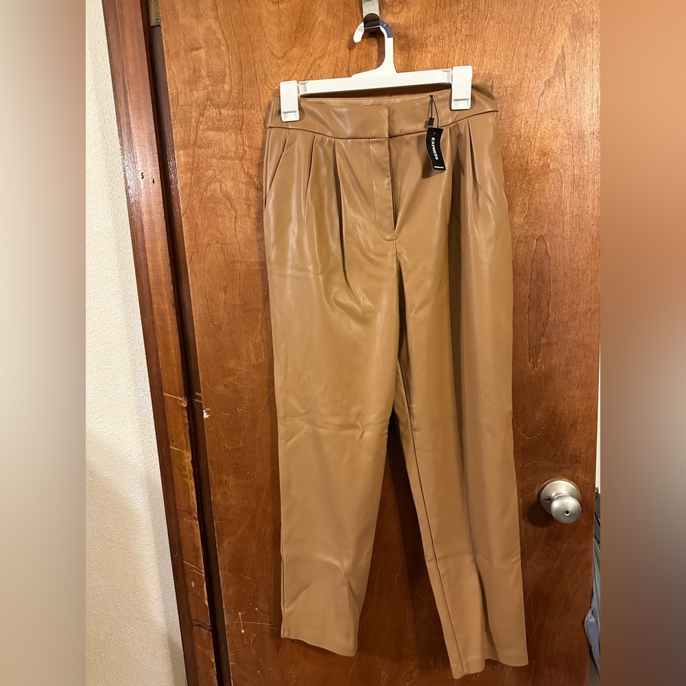 *New* Express Faux Leather Pants Size 6R